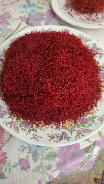 زعفران سنتی درجه یک به صورت فله ای