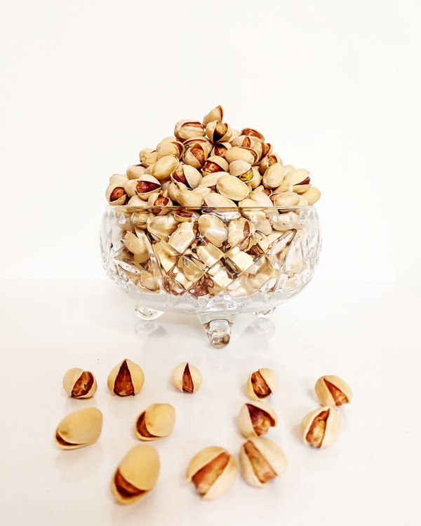 پسته تازه لب ماتیکی